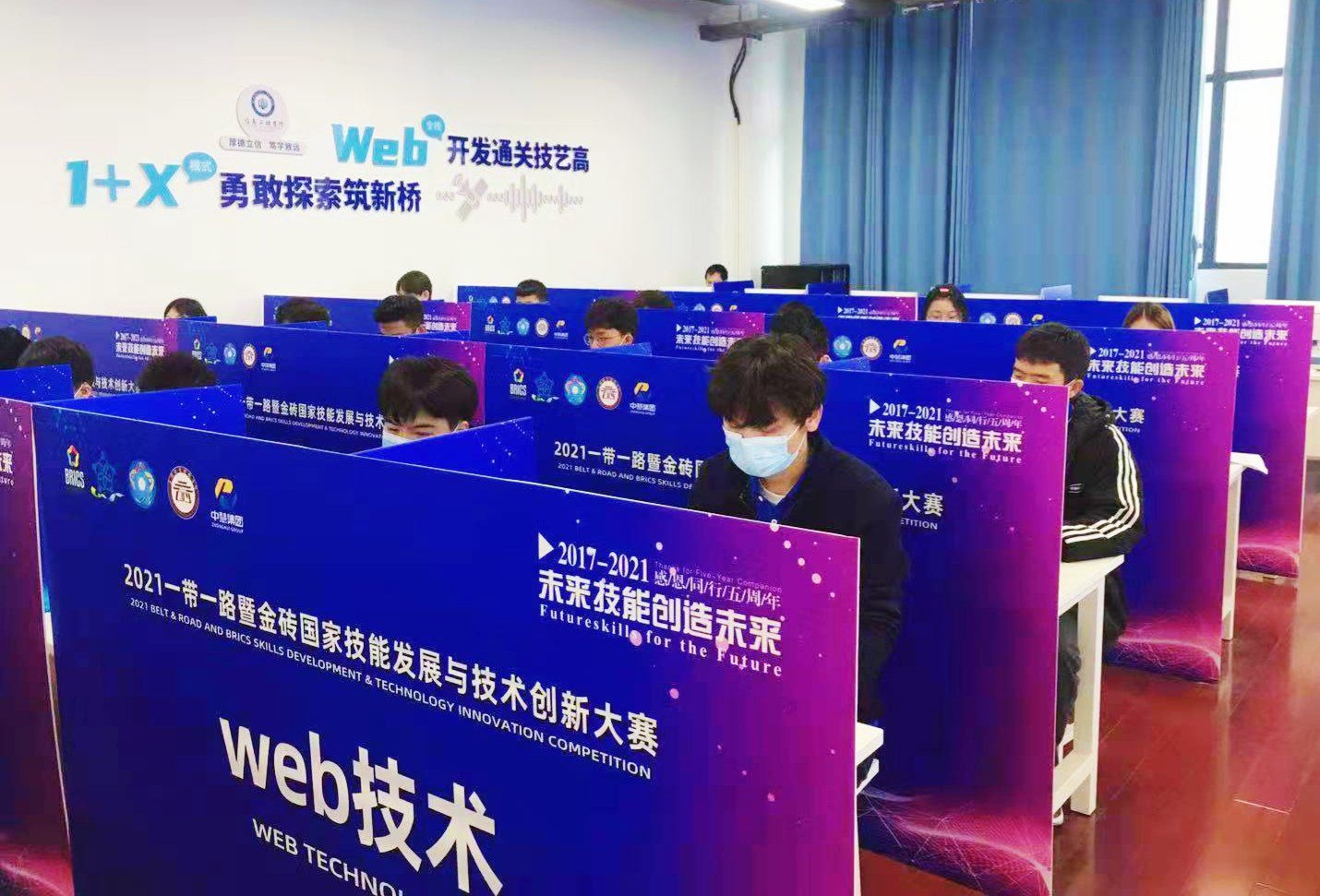 9b75c35788d8d1760bee3ae634018324 (2).jpg