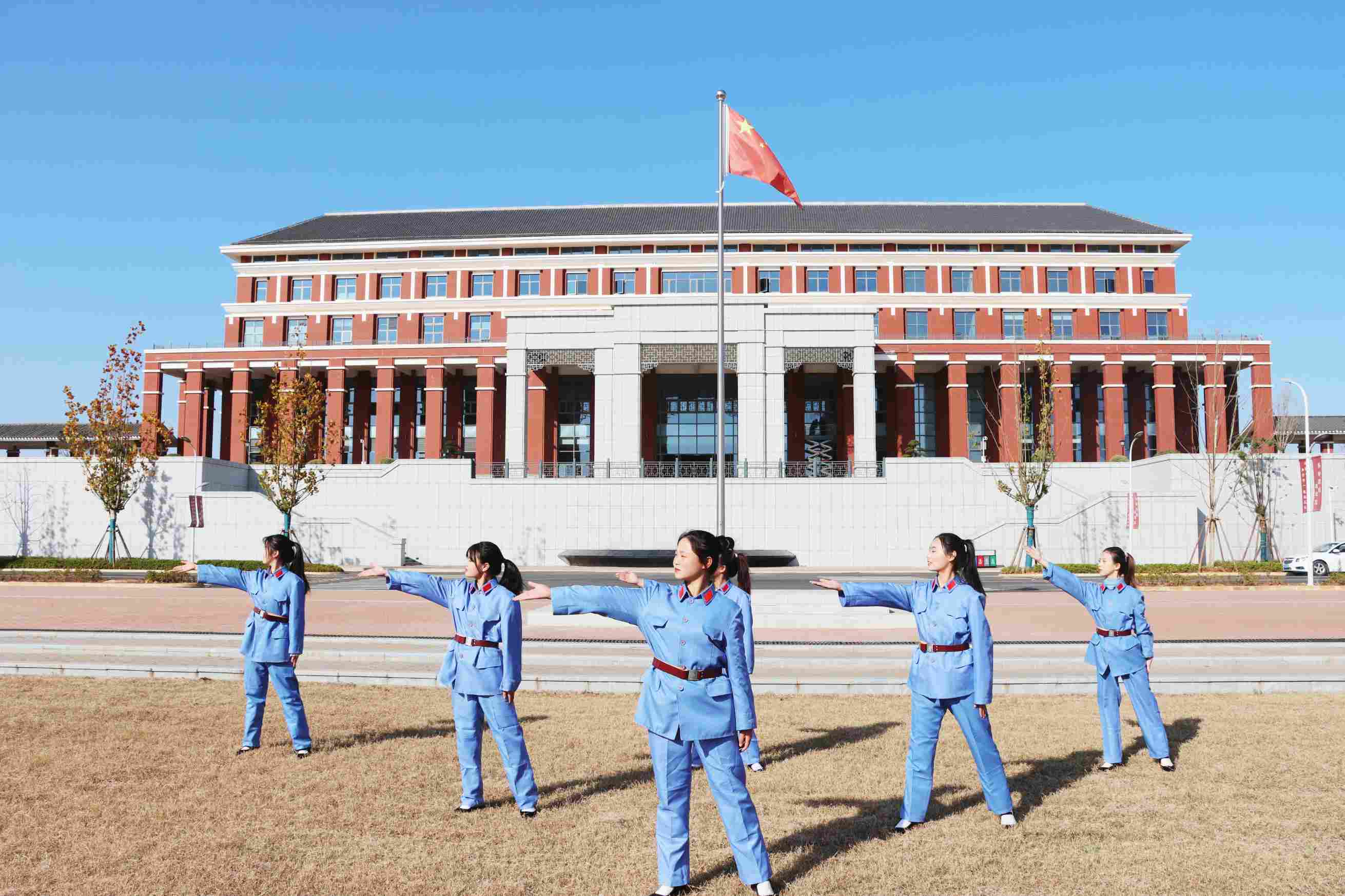 有为青年 | 我校学子在2021年湖北省大学生健美操艺术体操锦标赛中喜获佳绩