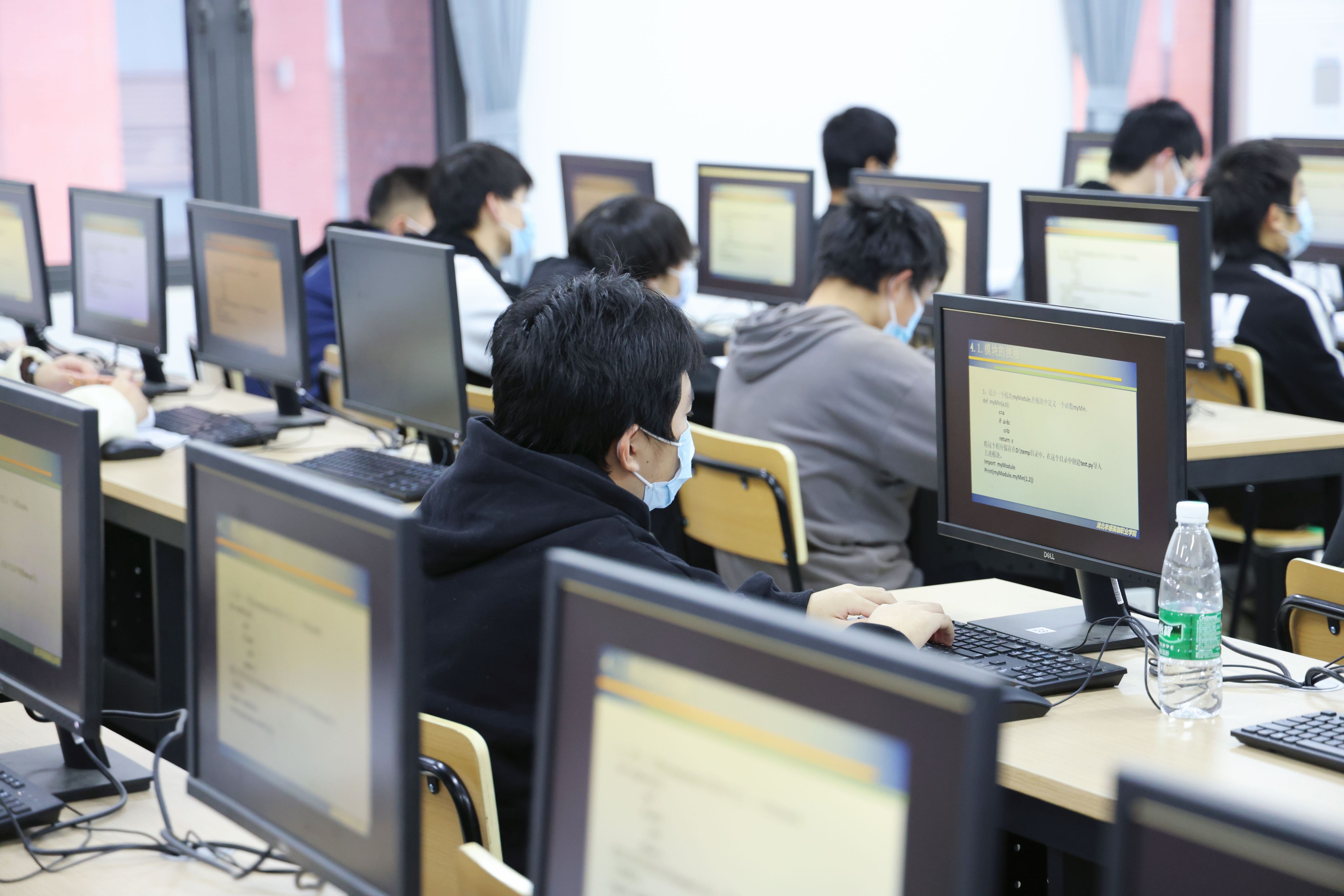 让我们全力以&ldquo;复&rdquo;，不负韶华！