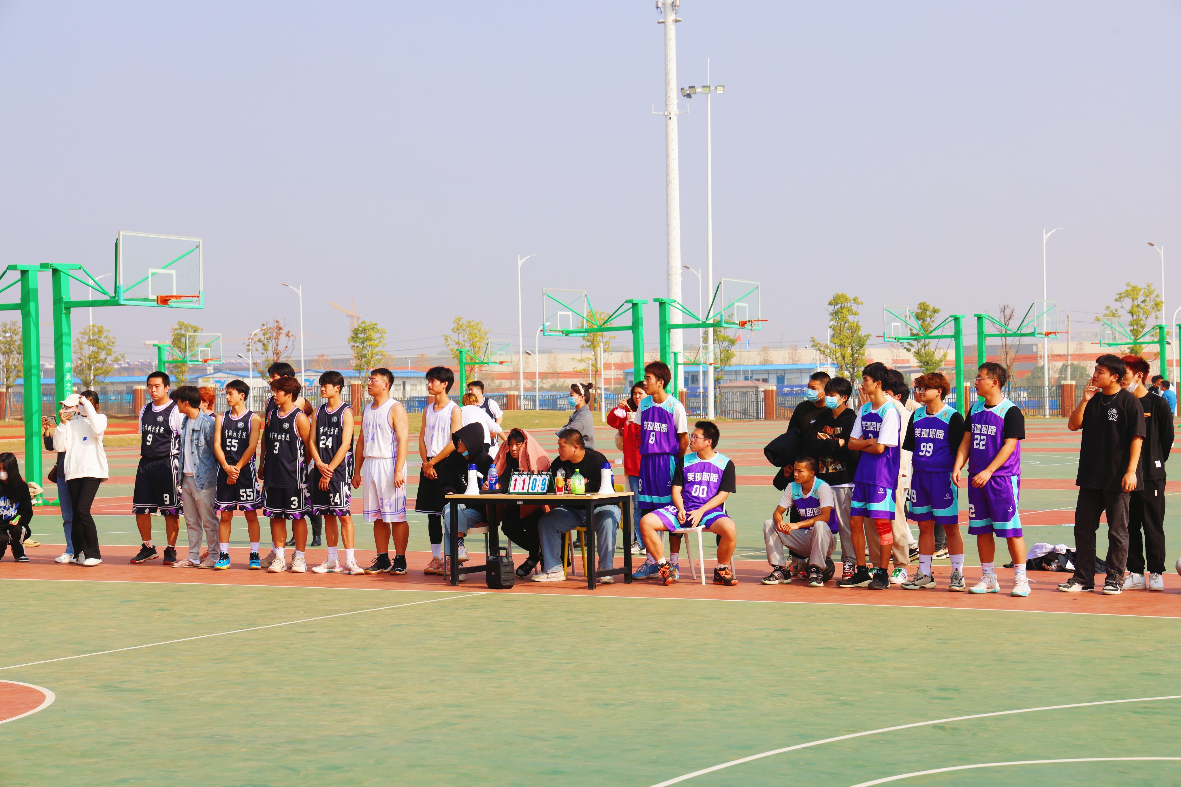 &ldquo;美珈杯&rdquo;篮球赛｜年少聚热血，篮球梦正燃！