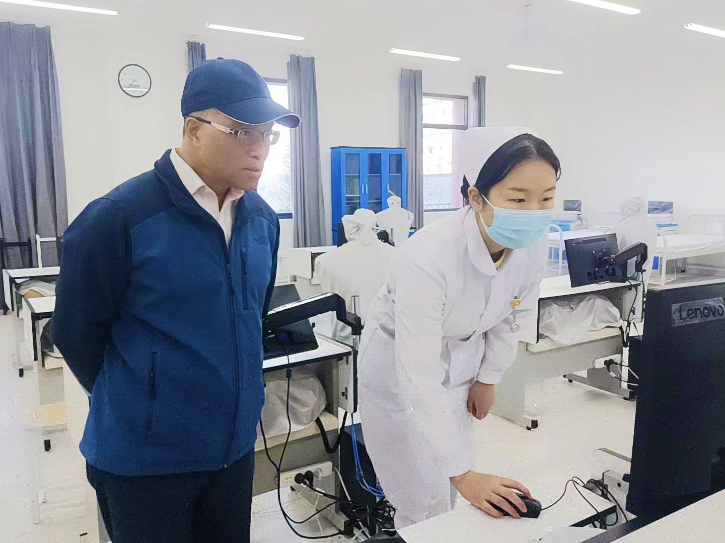 著名学者、复旦大学特聘教授叶匡时先生莅临我校开展调研交流