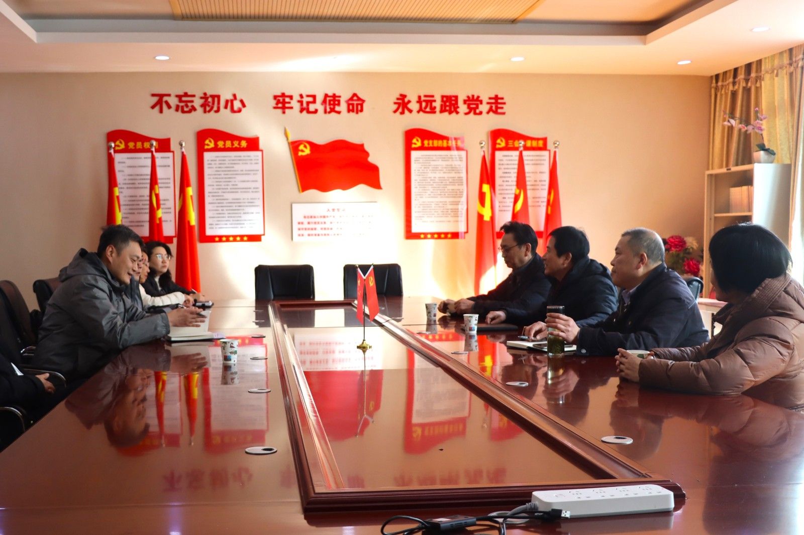 开门办学 创新驱动 | 我校考察团分赴两职业学院学经验、谈合作